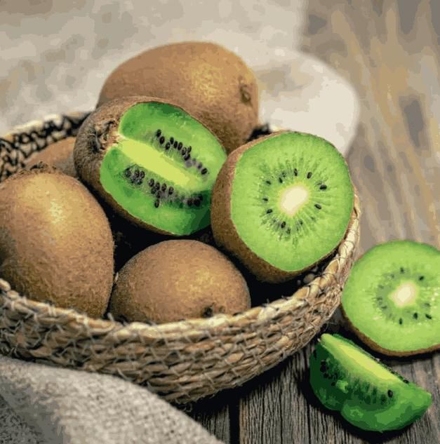 Garden-Fresh Kiwi Treat